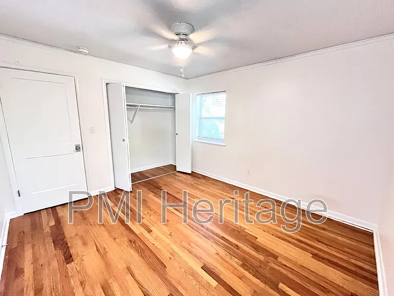 1139 N Sunset Dr — Photo 11