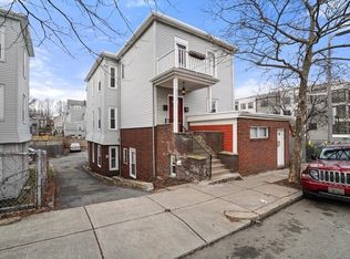 4295-4297 Washington St UNIT 3, Roslindale, MA 02131
