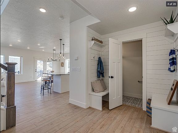 3rd image of 7409 S Drake Park Ct