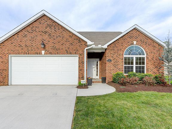 3rd image of 2335 Ancient Oak Ln
