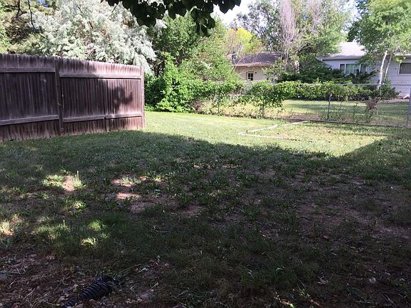 Fenced Side Yard