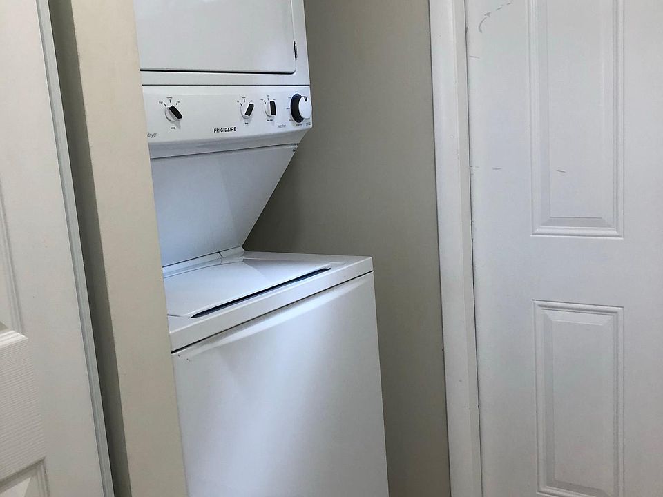1st image of 4480 SW 51st St