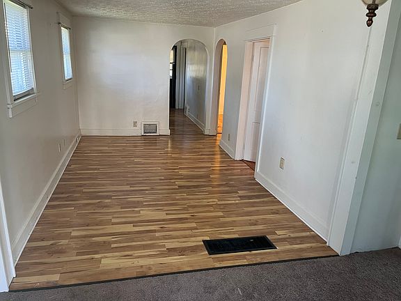 2nd image of 33-33 1/2 Princeton Ave #2