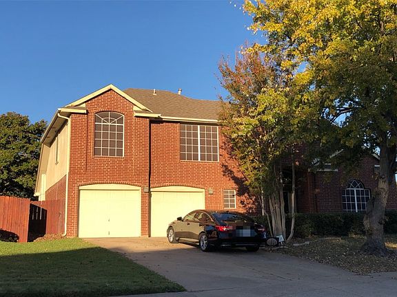 3rd image of 2904 Shannon Ln