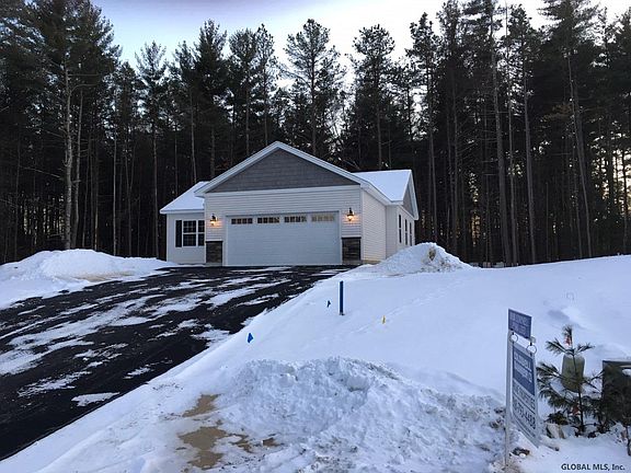 4th image of 12 Timmons Ln