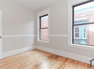 17 Chandler St, Worcester, MA 01609