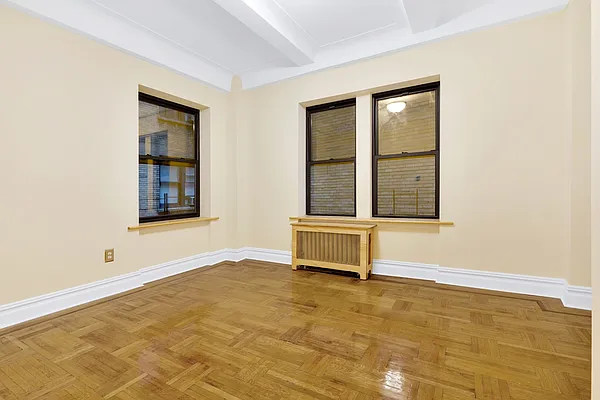 Rented by Cooper & Cooper Real Estate | media 36