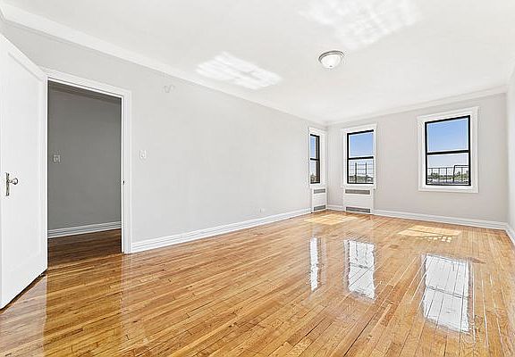 5th image of 8724 115th St APT 3B
