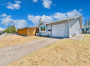 10466 Sierra Crest Dr, Rancho Cordova, CA 95670