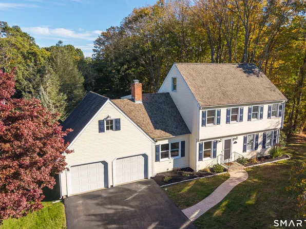20 Michelle Lane, Guilford, CT 06437