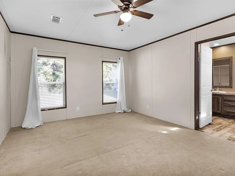 10161 Pollard Rd #1 — Photo 8