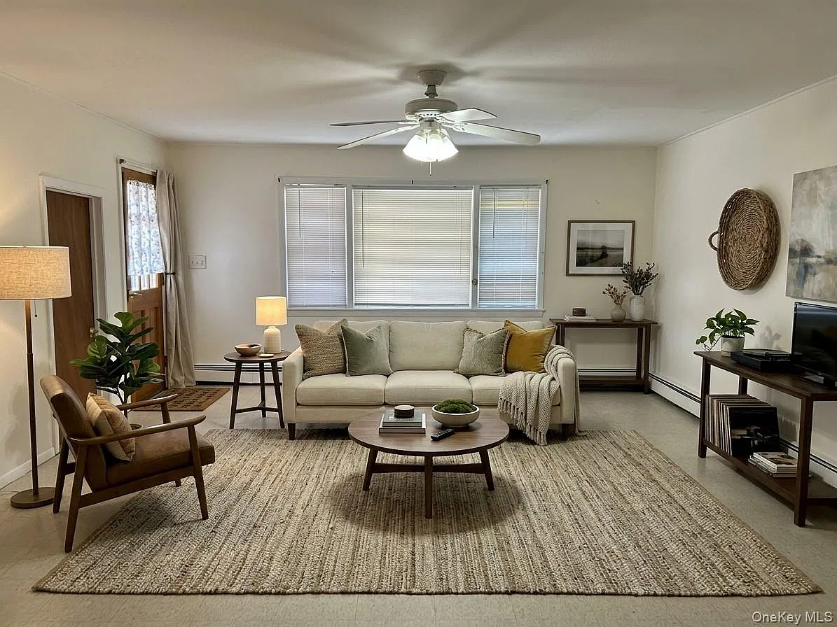 5 bed, 2.0 bath, 1752 sqft, $4,850 — Photo 4