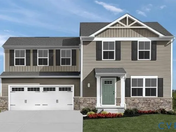 213 Hackberry Dr, Petersburg, VA 23803