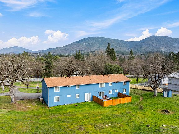 5th image of 3361 Camp Joy Rd