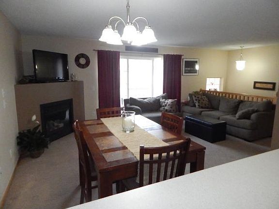 2nd image of 370 Brickyard Dr