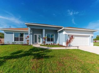 2002 Se Buttonwood Dr, Port Saint Lucie, FL 34952