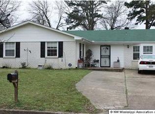 2123 Custer Dr, Southaven, MS 38671