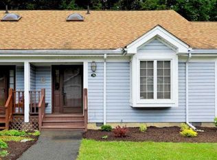 34 Harmon Dr, Stroudsburg, PA 18360
