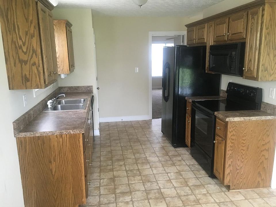 2nd image of 123 Northridge Dr