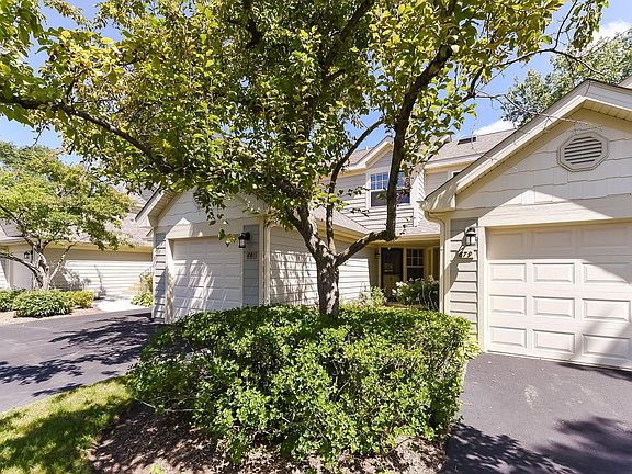 2nd image of 881 N Hamilton Ct #104