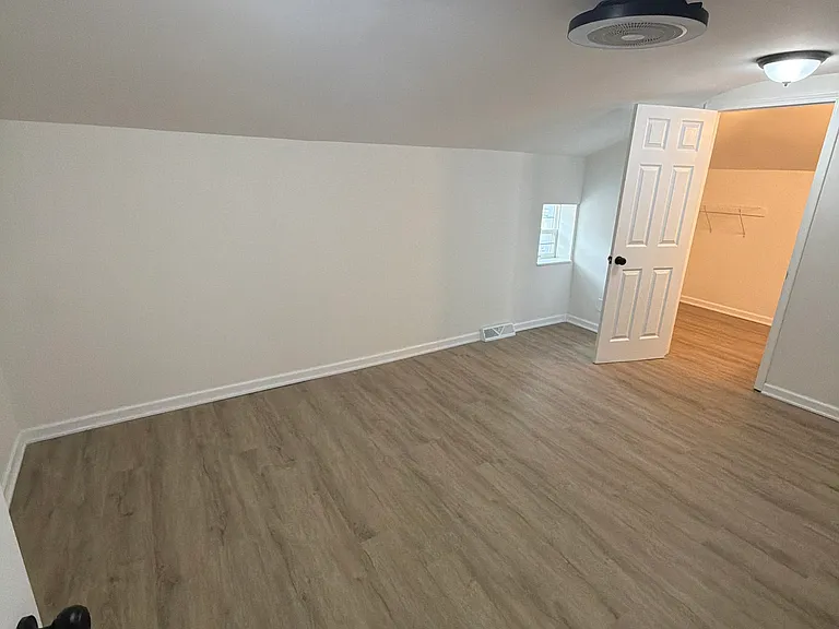 308 E 55th St #4 — Photo 15