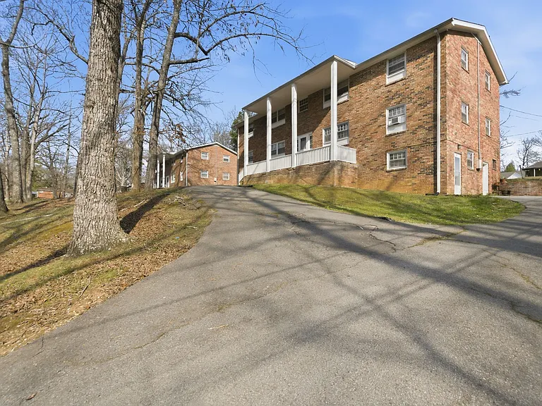 109 Canary Dr #6 — Photo 16