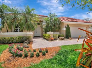 2651 Oakmont, Weston, FL 33332