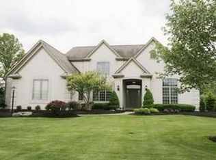 8270 Rookery Way, Westerville, OH 43082