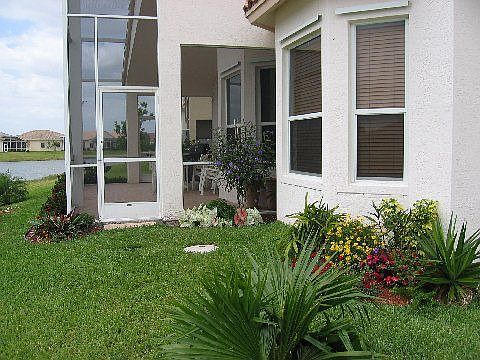 2nd image of 344 NW Shoreline Cir