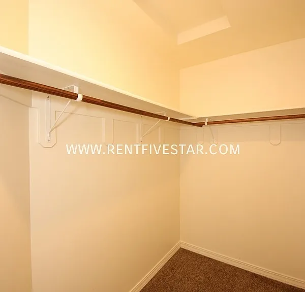 3954 Hawthorne Rd #8A — Photo 8