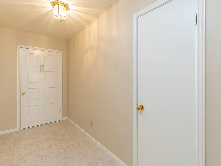 2623 Longleaf Pines Dr — Photo 4