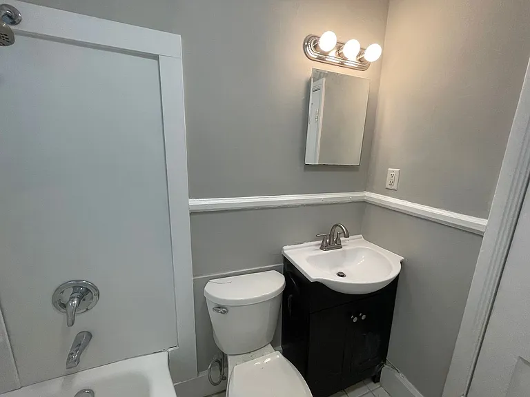 1523-1525 Woodbine Ct — Photo 8