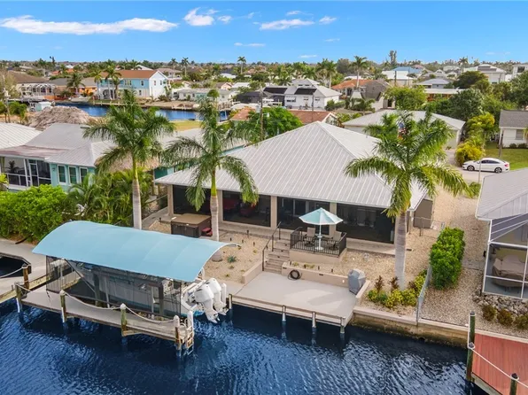 12207 Moon Shell Dr, Matlacha Isles, FL 33991