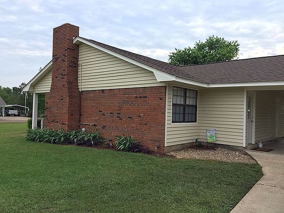 FRESHLY PAINTED EXTERIOR