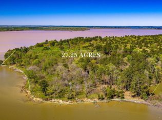 2405 Barretts Landing Rd, Trinity, TX 75862