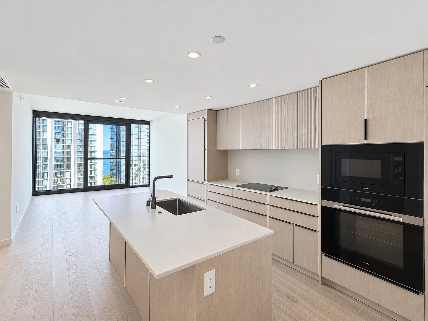 1 bed, 750 sqft, $5,300 — Photo 2