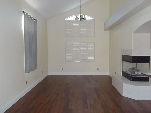 2nd image of 3709 Twinbreeze St
