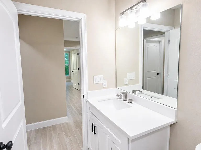 1206 Pinewood Ln — Photo 19