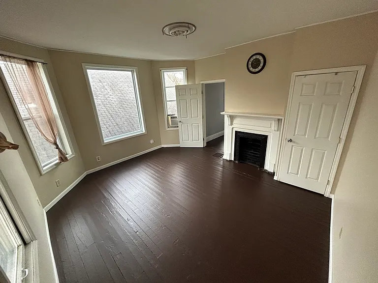 301 Duquesne Ave #1 — Photo 5