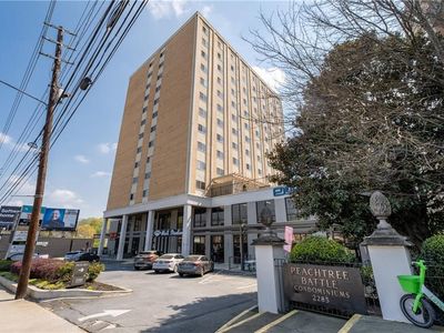 2285 Peachtree Rd NE Unit 604, Atlanta, GA, 30309