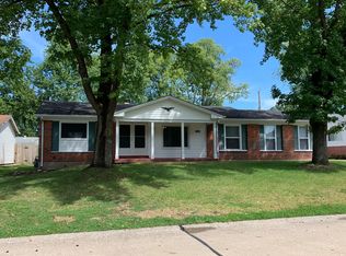 2105 Huntington Dr, Florissant, MO