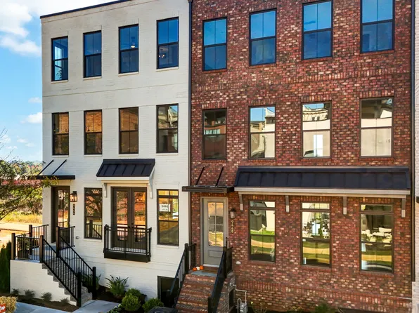 Kensington Plan, Northshore Town Center