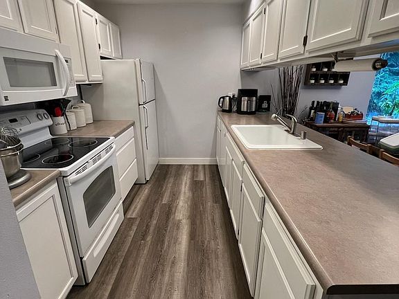 5th image of 405 Newport Way NW APT 3101
