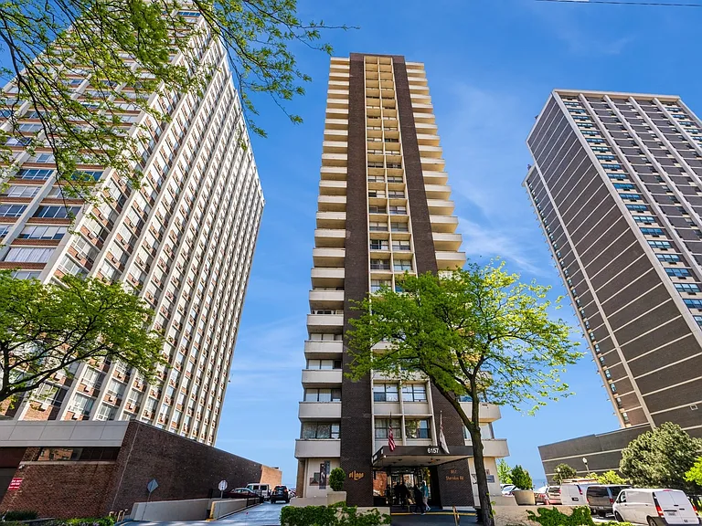 6157 N Sheridan Rd #19J — Photo 12