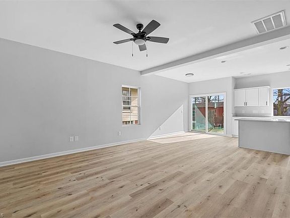 5th image of 1603 Elwood Ave
