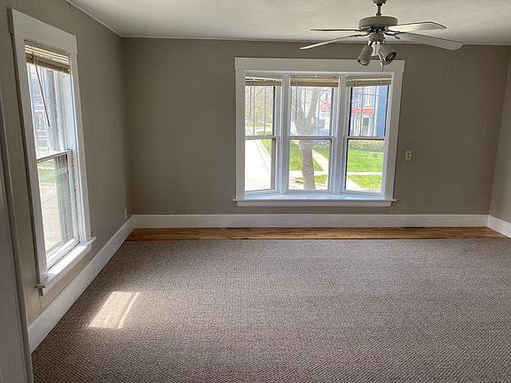 2nd image of 402 S 1st St