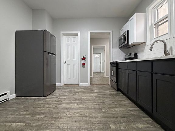 5th image of 380 Somerset St APT 1