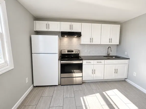93 Delavan Ave #3, Newark, NJ 07104