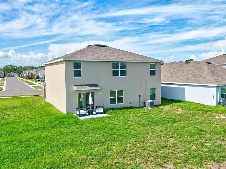 7601 Rosewood Garden Loop — Photo 45