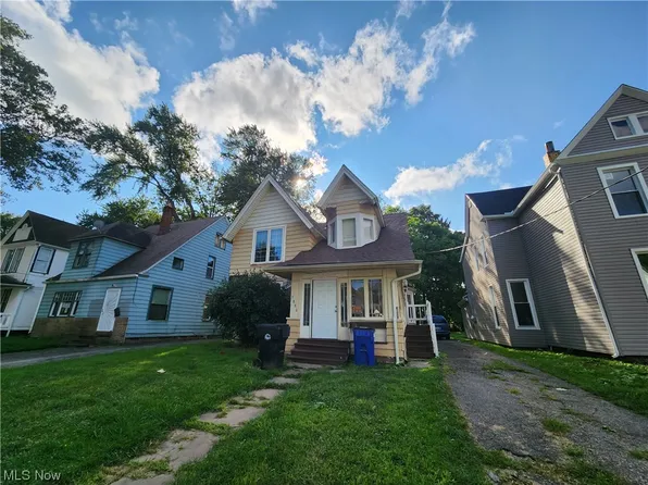 3880 W 37th St, Cleveland, OH 44109